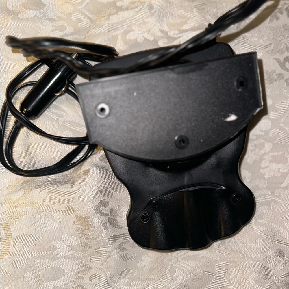 Car Plug In Heater. - Picture 2 of 3